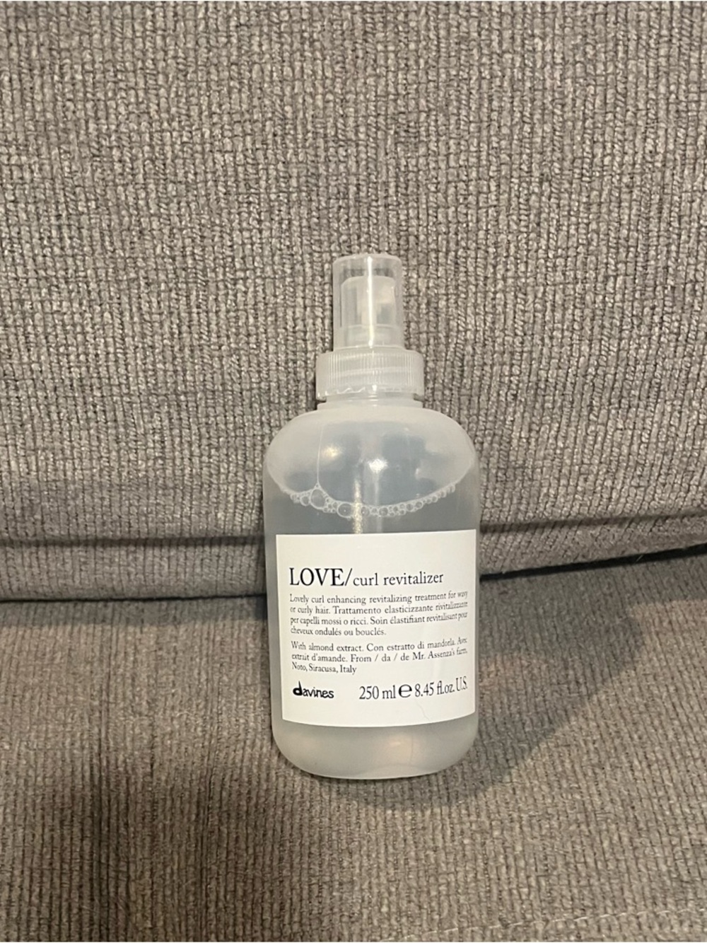 Davines LOVE Curl Revitalizer -